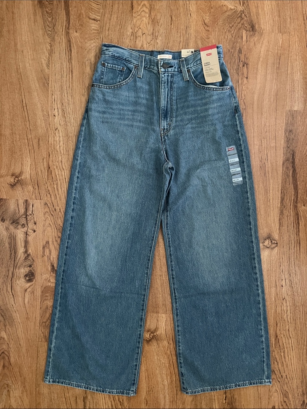 NWT Levi’s Cinch Baggy Wide Leg Jeans - Picture 5 of 15